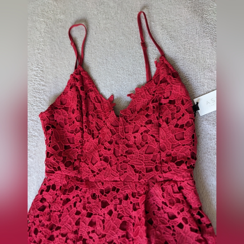 ASTR Red Lace Midi Dress